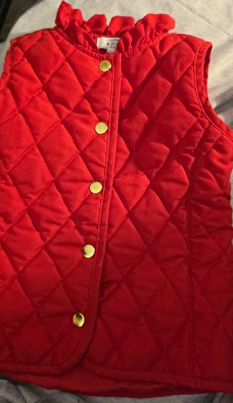 Crown & Ivy Kids Quilted Vest 4T Girls Red Ruffle Gold Snaps Preppy Holiday
